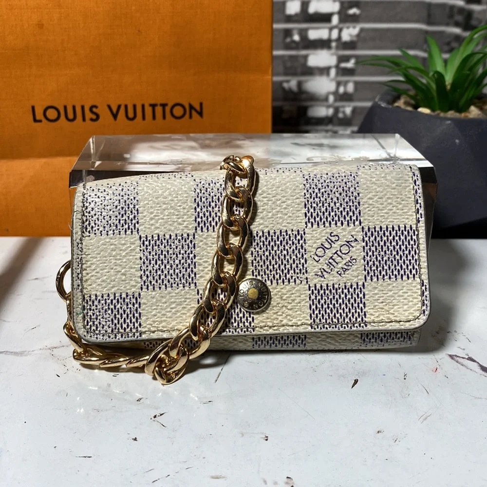 Authentic Louis Vuitton Damier Azur Key Case_2